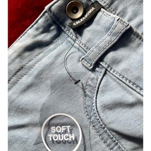 NEW Push-up and soft touch jeans| Never worn| Still has tag